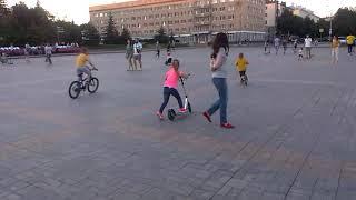0559, у каждого свои покатушки, гироскутер, ховеркарт, город Орёл, площадь Ленина, 20.07.2020