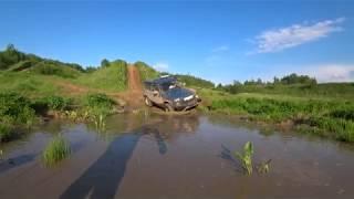 воскресный выезд после дождей, нива на тракторах,нива на MAXXIS