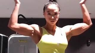 Женский бодибилдинг с одной Азиатской моделью №25. Female bodybuilding with one Asian model №25