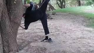 16--кг гиря для разминки ног самый лучший вариант.
