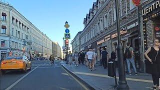 . Центр Москвы перед салютом в честь Парада Победы 24 июня 2020 г.