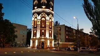 Мариуполь возле башни вечером