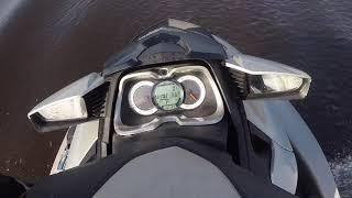Гонки по реке луга на гидроциклах BRP GTX 260, 215