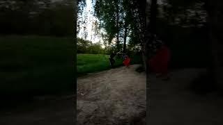 Единственное место развлечений для детей в нашей деревне тарзанка