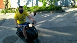 Заставили одеть маску на скутере