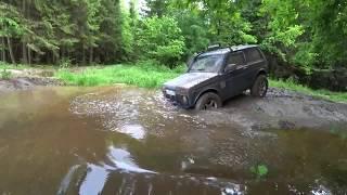 покатушка на ниве,прошли маршрут в одну машину, высокая колея, злая глина, много воды