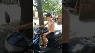 Короче говоря я купил себе скутер.