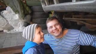 как объяснить малышу что такое уазик ?
