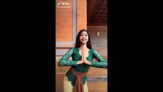 Wanita Cantik Penari Joged Mencari Pengibing Online | Ngibing Online Part 2