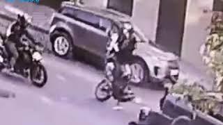 iVBG.ru: мотоцикл сделал кувырок в воздухе и упал на мотоциклиста в Петербурге