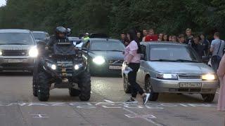 Cfmoto X8 против Lada 2112 и VW Golf