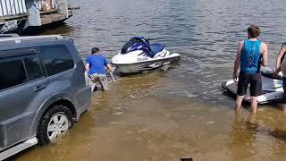 20.06.2020 Большая Черная, спуск на воду гидроцикла Yamaha