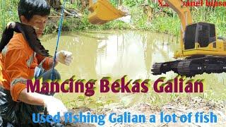Heboh Mancing Ikan bekas galian exavator belakang workshop banyak Ikan