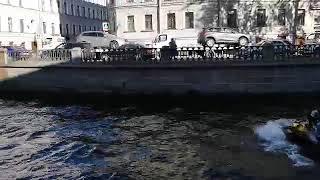 Байкер на гидроцикле против ГИБДД