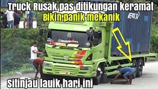 Sitinjau lauik hari ini Truck rusak pas ditikungan bikin panik sopir dan mekanik.