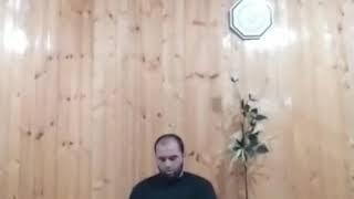 Шпагат с 24-кг гирей на 10 раз.