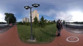 Покатушки на моноколесе. Набережная Верхнего озера, Калининград.