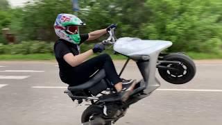 Новый видос на 100 подписчиков ! Стант покатушки
