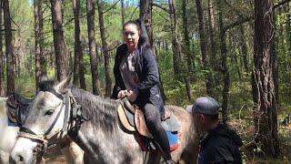 VLOG Как я впервые села на лошадь. 