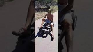 Испытания самоходной электро тачки из гироскутера, простая прошивка