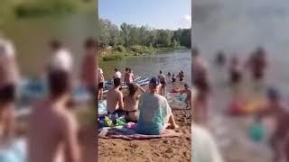 В Оренбурге гидроцикл врезался в толпу отдыхающих