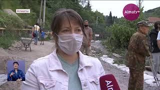 Обрушенную из-за оползня дорогу в Алматы начали восстанавливать (02.06.20)