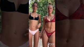 Beach vibes girls