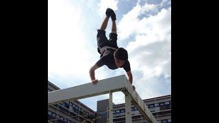 Freerunning ! PARKOUR ! ПАРКУР ПОД МУЗЫКУ ! ФРИРАН В ГОРОДЕ ! УДИВИТЕЛЬНЫЕ ЛЮДИ ! [КРУТЫЕ ТРЮКИ]